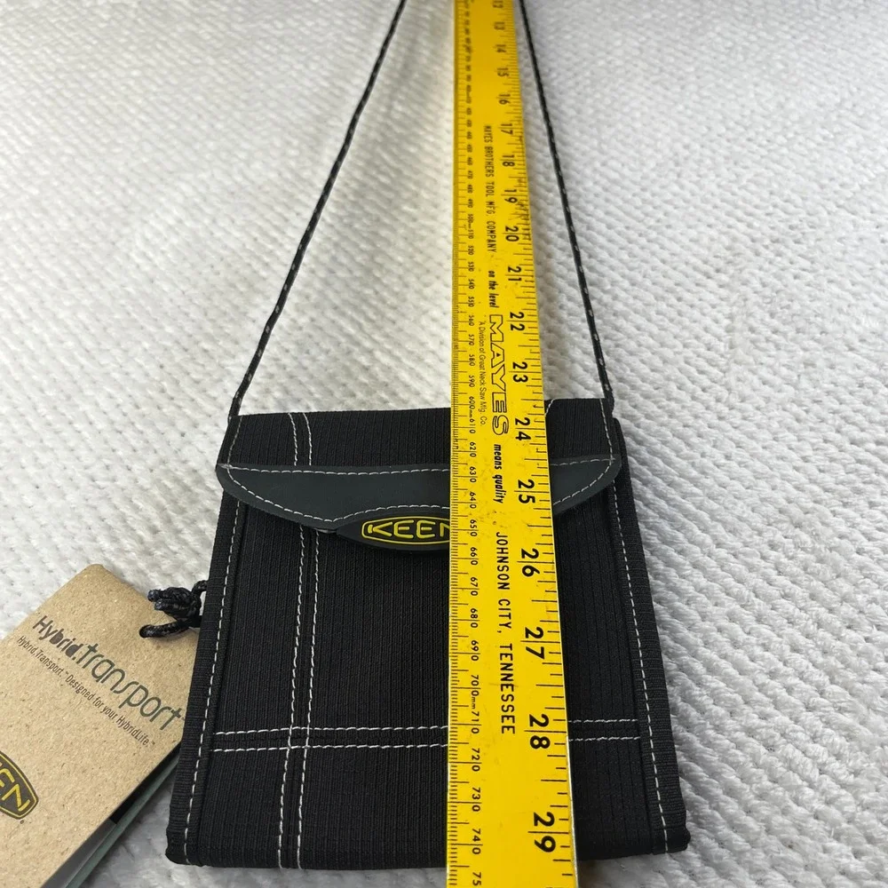 Keen Hybrid Transport Neck Wallet Black Canvas Travel Pouch ID Holder NWT